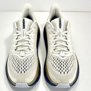 Hoka One One Clifton 7 7.5 Tofu/Indigo